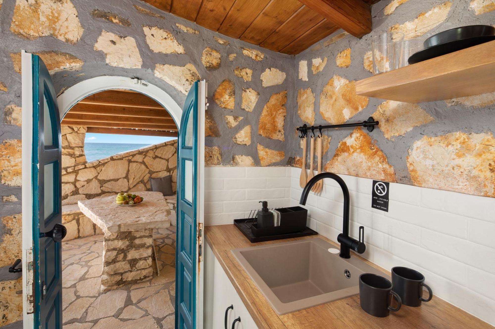Kyma Suites - Adult Only Accommodation Almiros Beach Exterior photo